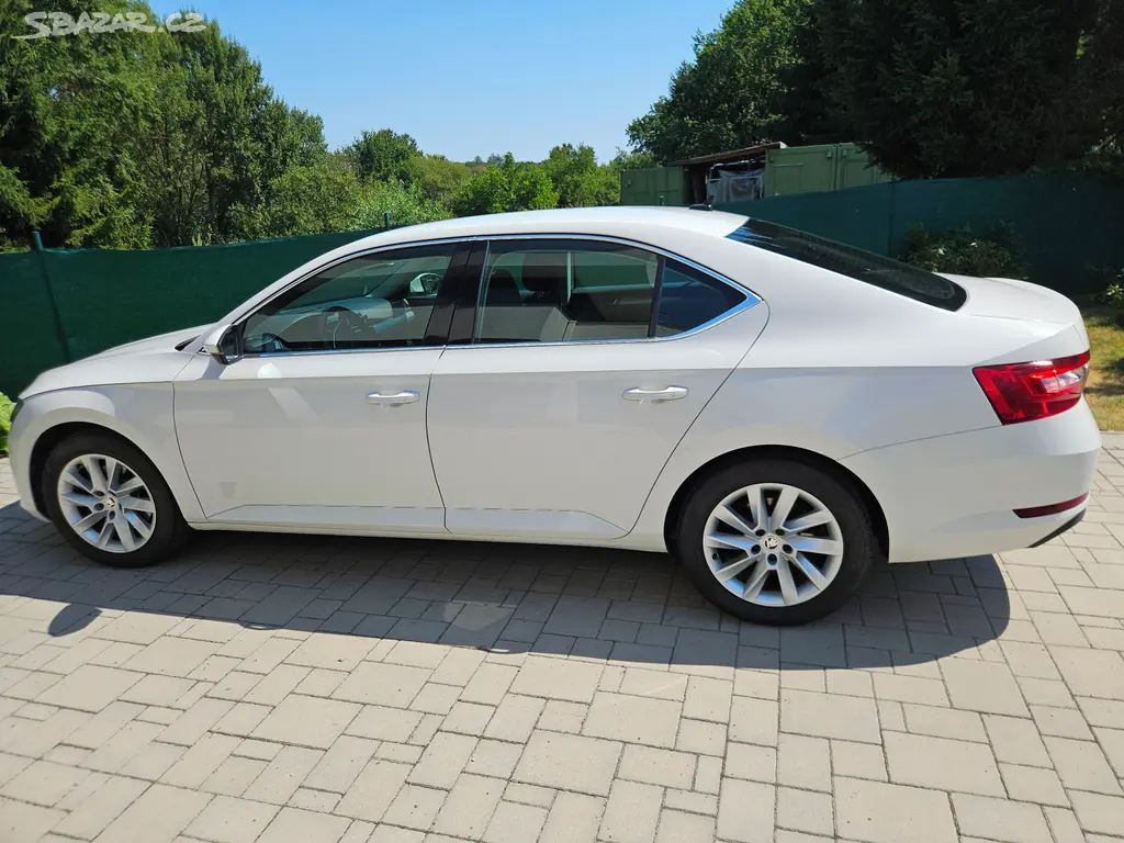 Prodám Škoda Superb - fotka 2