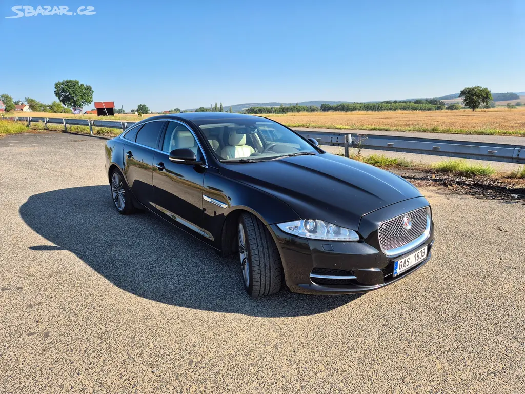 Jaguar XJ 3,0 AWD, 250kw, 2014 rok, 2. majitel - fotka 6