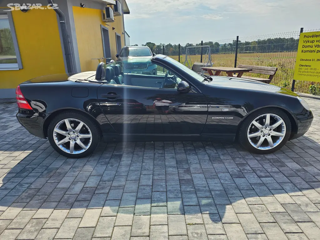 Mercedes-Benz SLK, 230 142kw - Cabrio, Najeto 99t - fotka 4