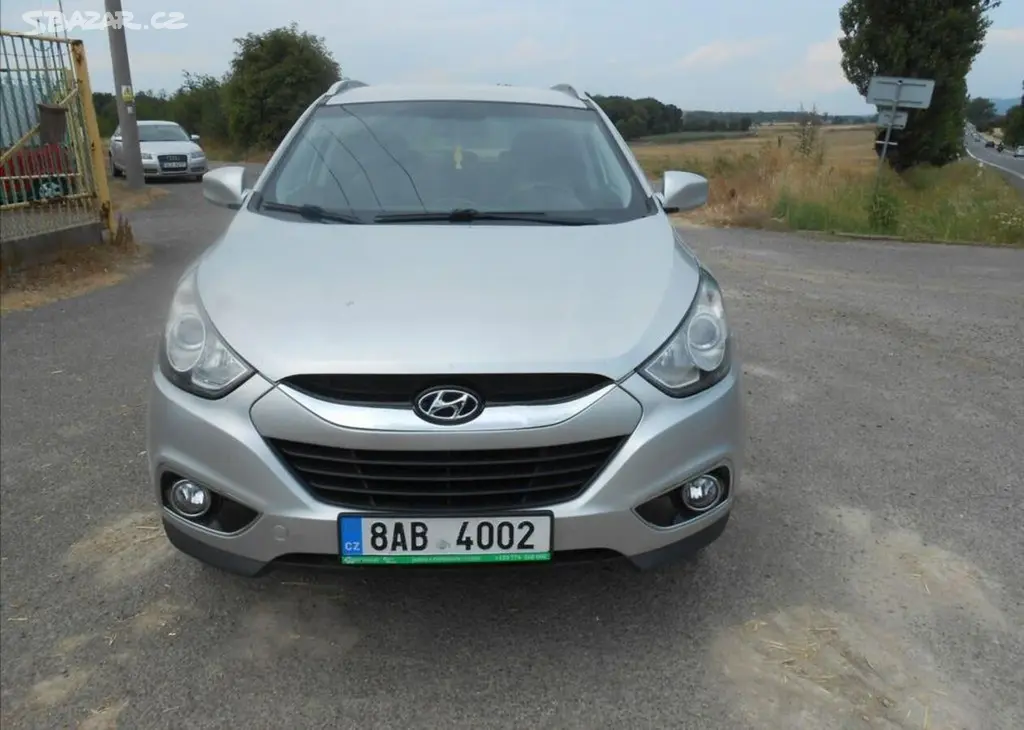 Hyundai ix35 1,7 CRDi 85 kW CZ DPH nafta - fotka 3