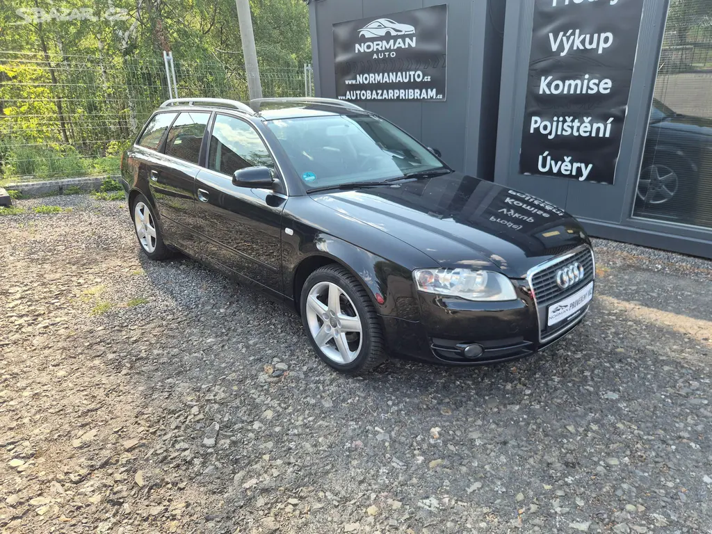 Audi A4, 1.6MPi 75kw, tažné, pěkná