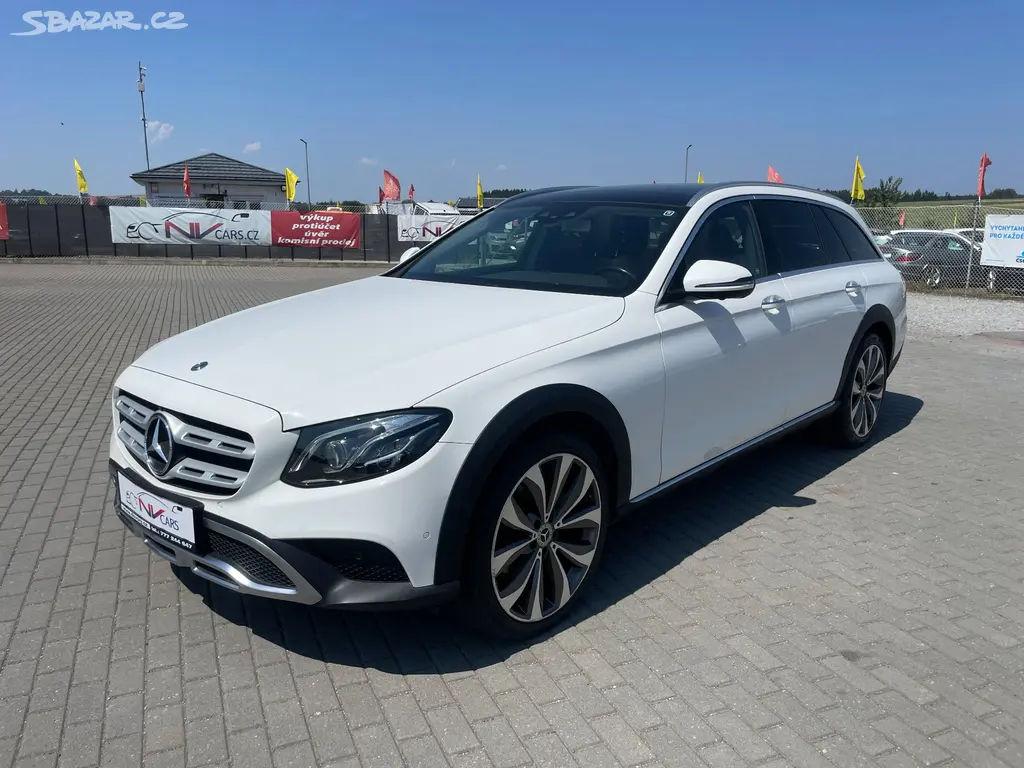 MERCEDES E220 143KW ALLTERREIN LED TAŽNÉ 2017 DPH