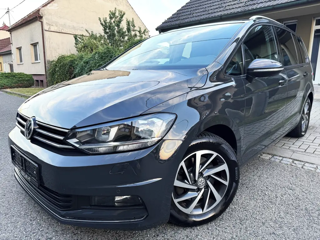 VOLKSWAGEN TOURAN 1.2TSI 7MÍST,NAVI,ACC,ALU,FRONT, - fotka 2