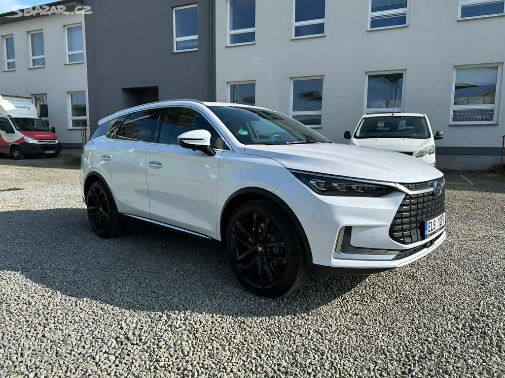 BYD Tang EV 7míst AWD TOP SUV, pano, záruka, DPH - fotka 3