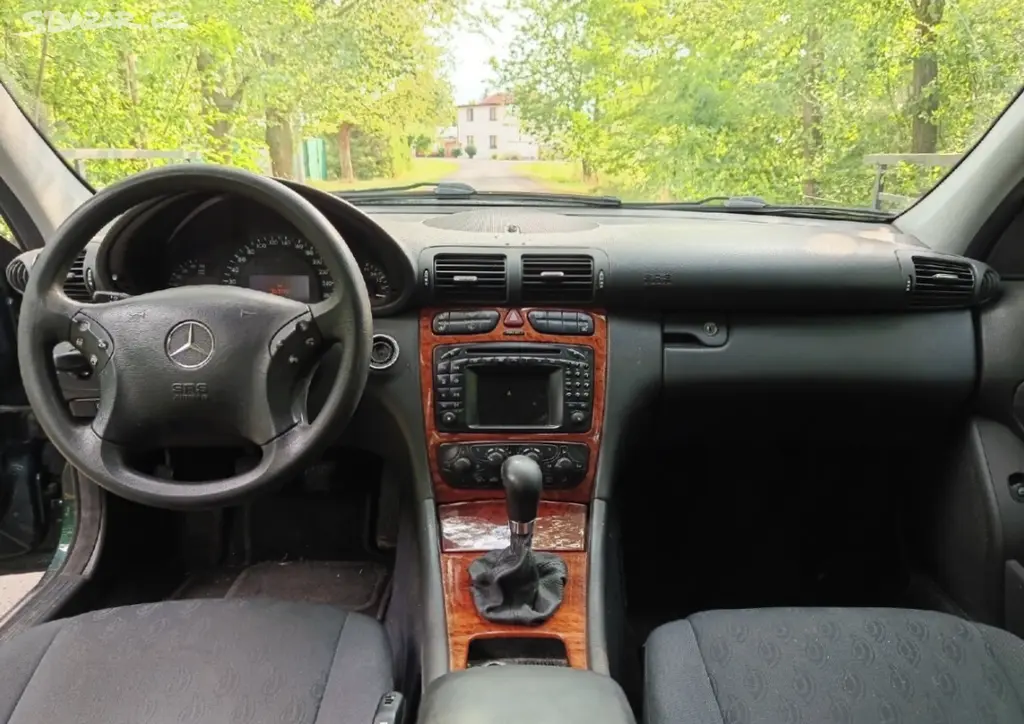 Mercedes-Benz C220 Cdi - fotka 5