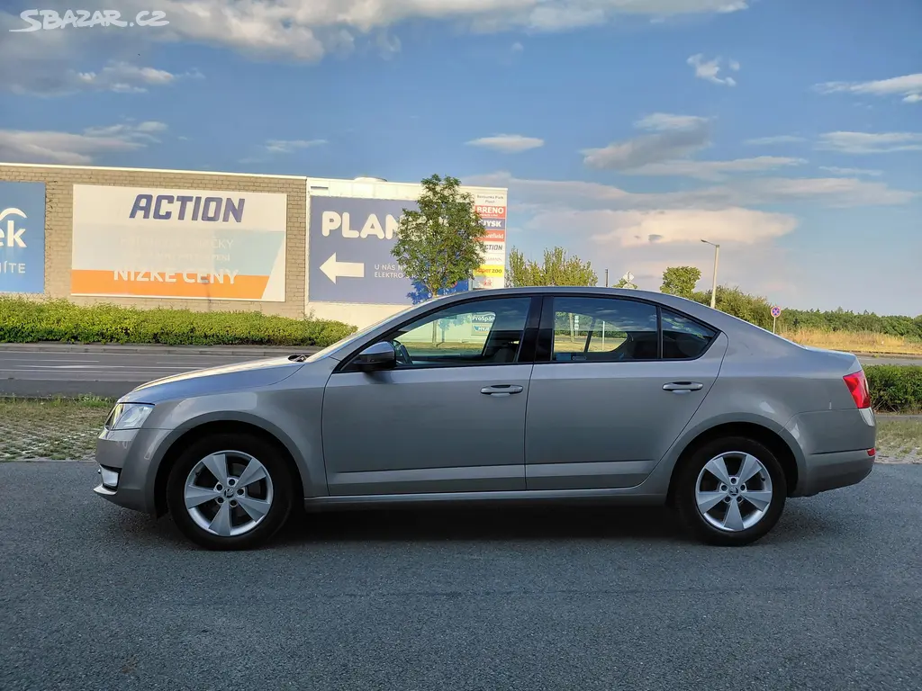 Škoda Octavia, 1.6TDI 4x4 2.MAJ EXTRA PĚKNÁ - fotka 4