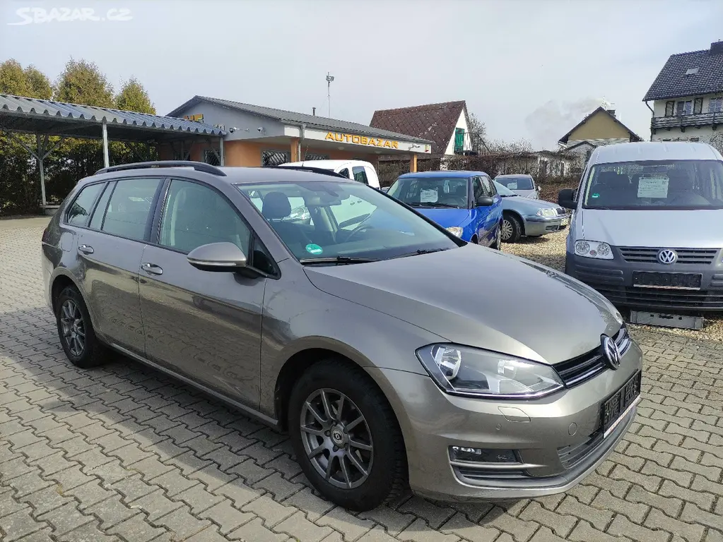 VW GOLF 7 1.2 TSi,77KW,VARIANT,AUT. KLIMA,ALU,USB - fotka 3
