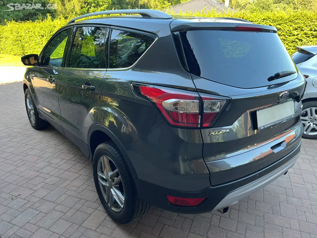 Ford Kuga 1.5 110kW Kamera Navi Carplay - fotka 5
