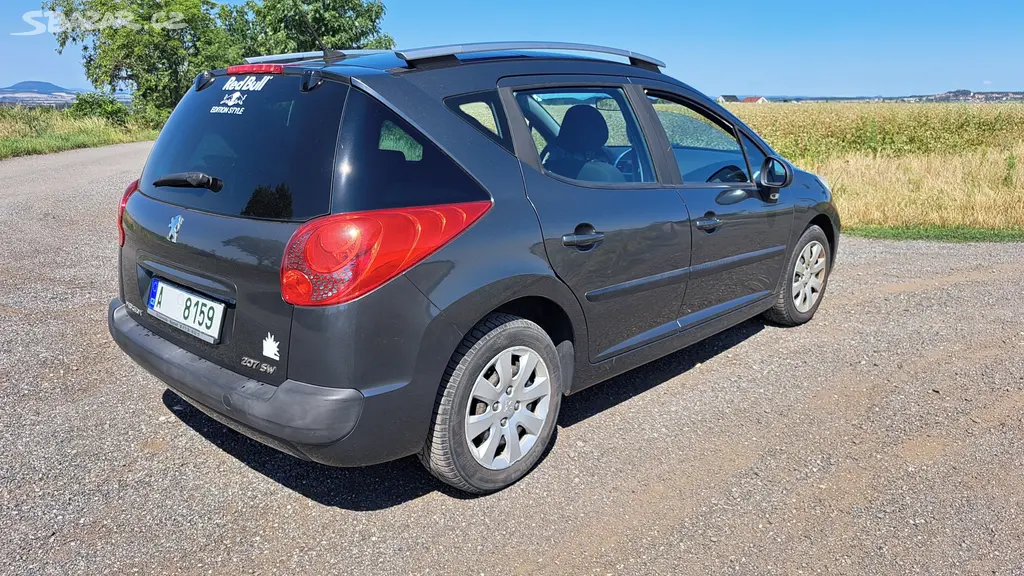 peugeot 207 sw 1,4i 2008 - fotka 5