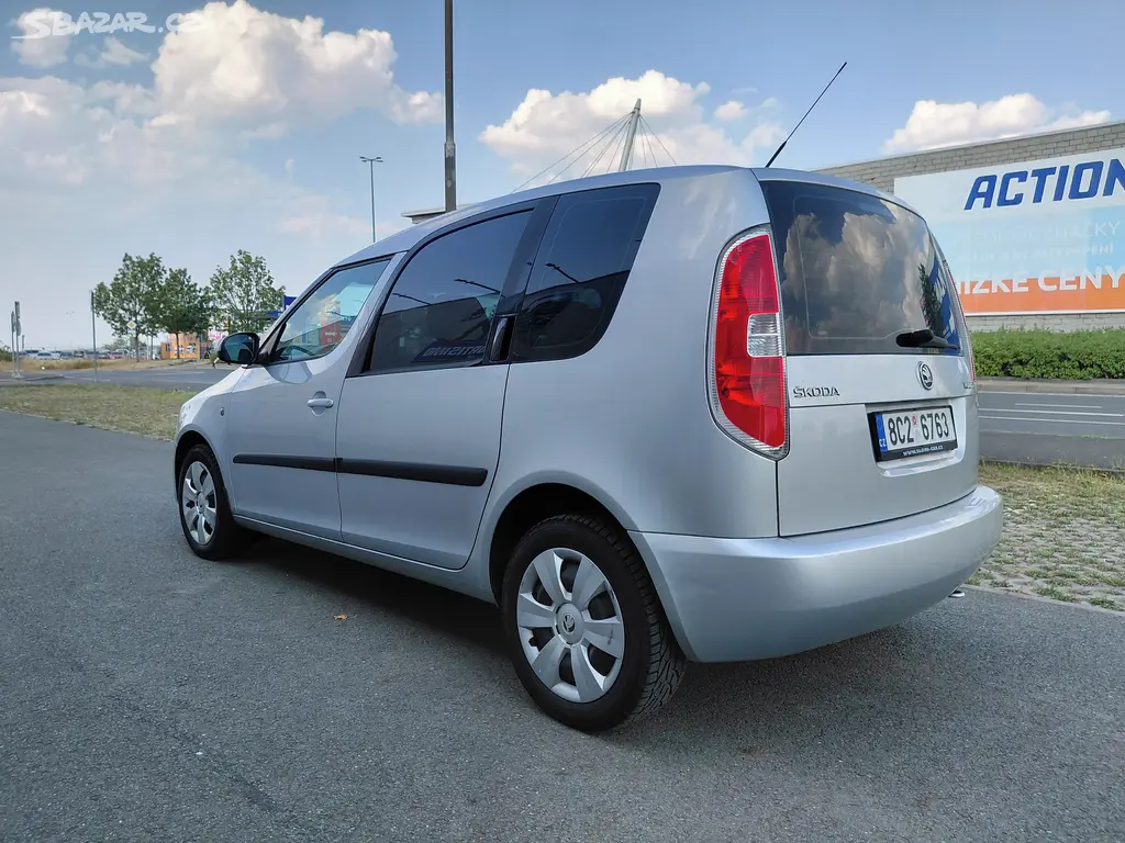 Škoda Roomster, 1.6TDI 66KW PRAVIDELNÝ SERVIS - fotka 5