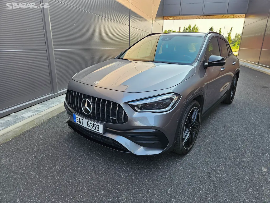 Mercedes-Benz GLA 35 AMG