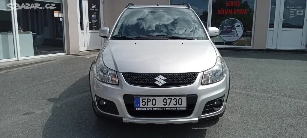 Suzuki SX4, 4x4,AUTKlima,2 sada kol - fotka 4