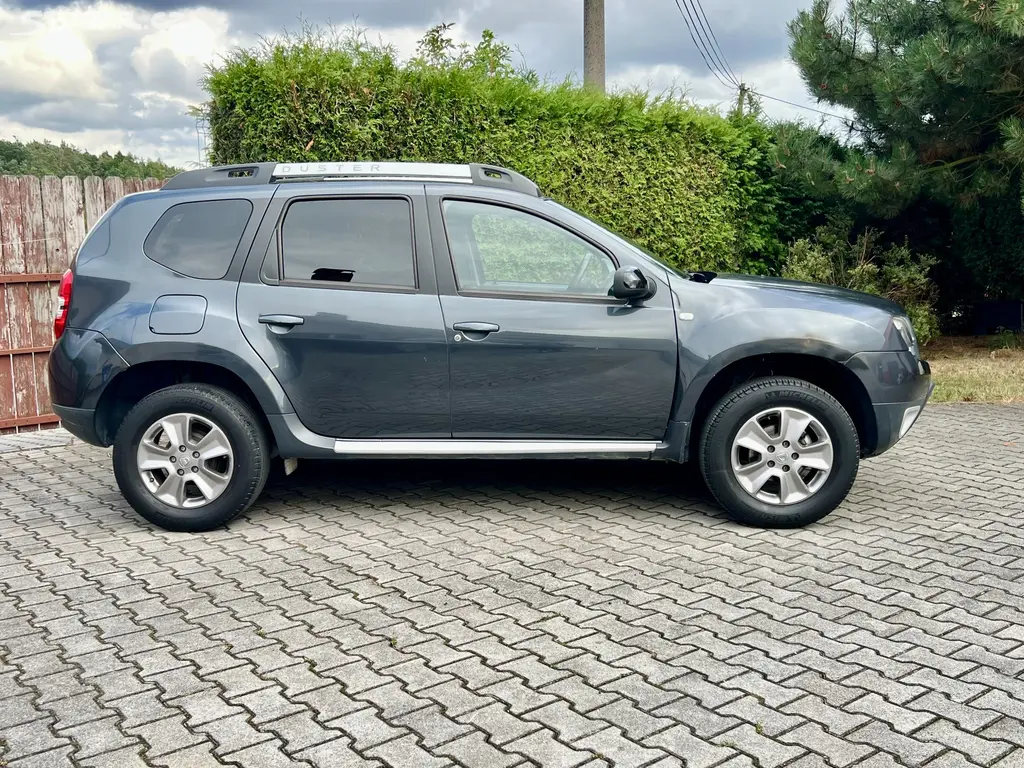 Dacia Duster 1.6 SCe LPG Black Shadow, 1. majitel - fotka 6