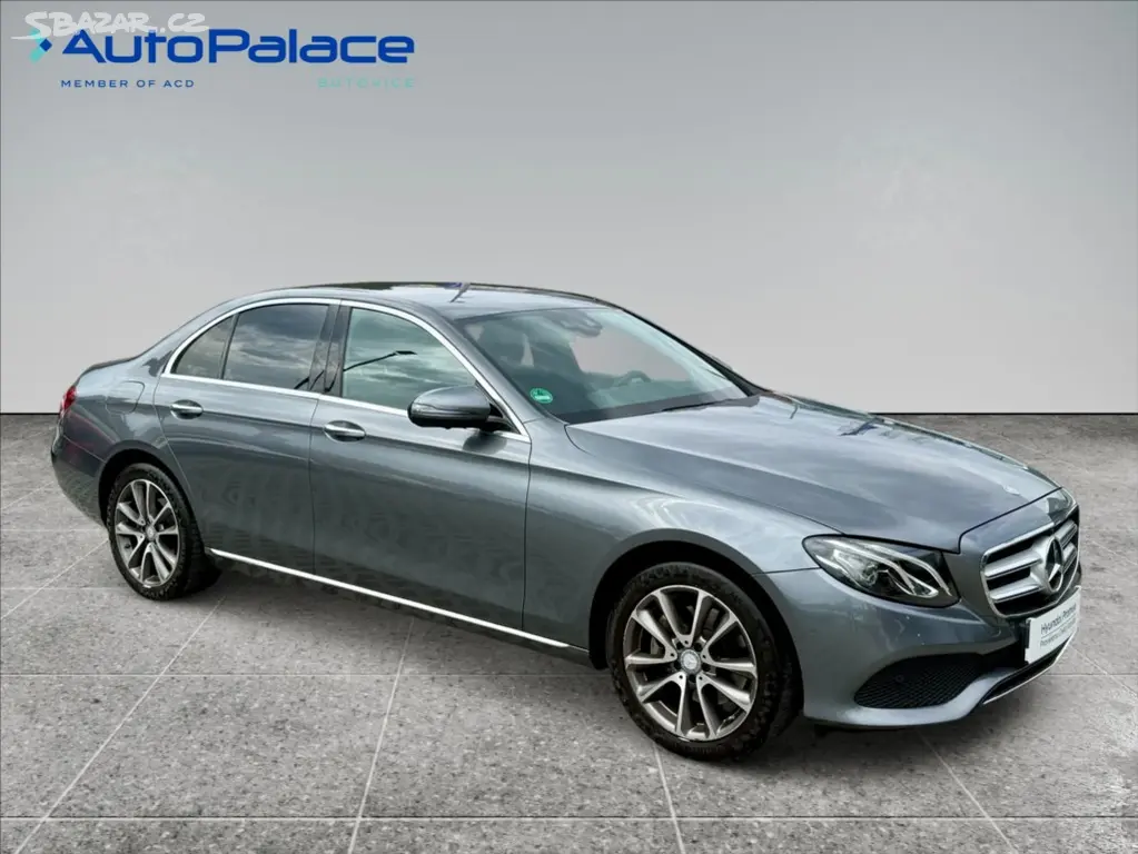 Mercedes-Benz Třídy E, 2,0 220D TOP STAV 143kW - fotka 3