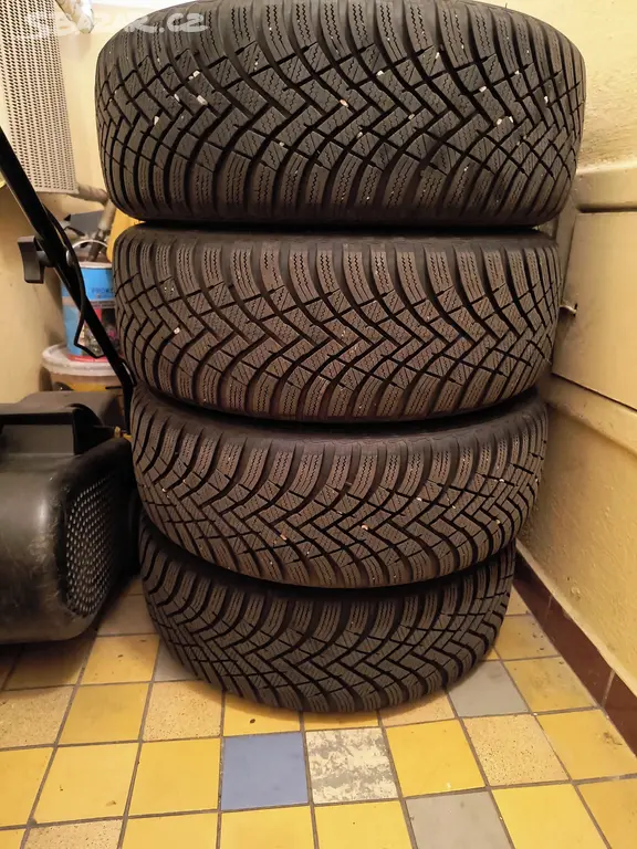 Náhled: 205/55 R16 zimní pneu/disky Hyundai I30 / KIA Ceed
