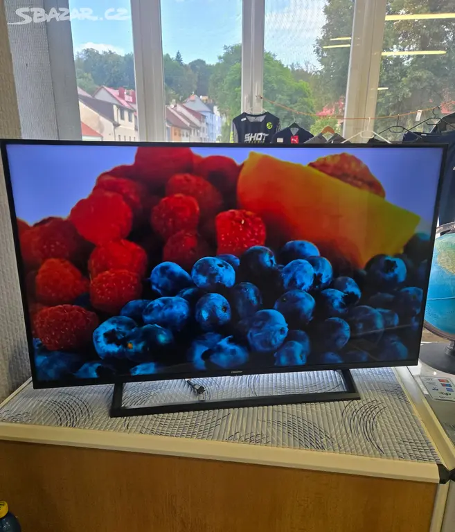 Náhled: Smart televize Hisense 110cm