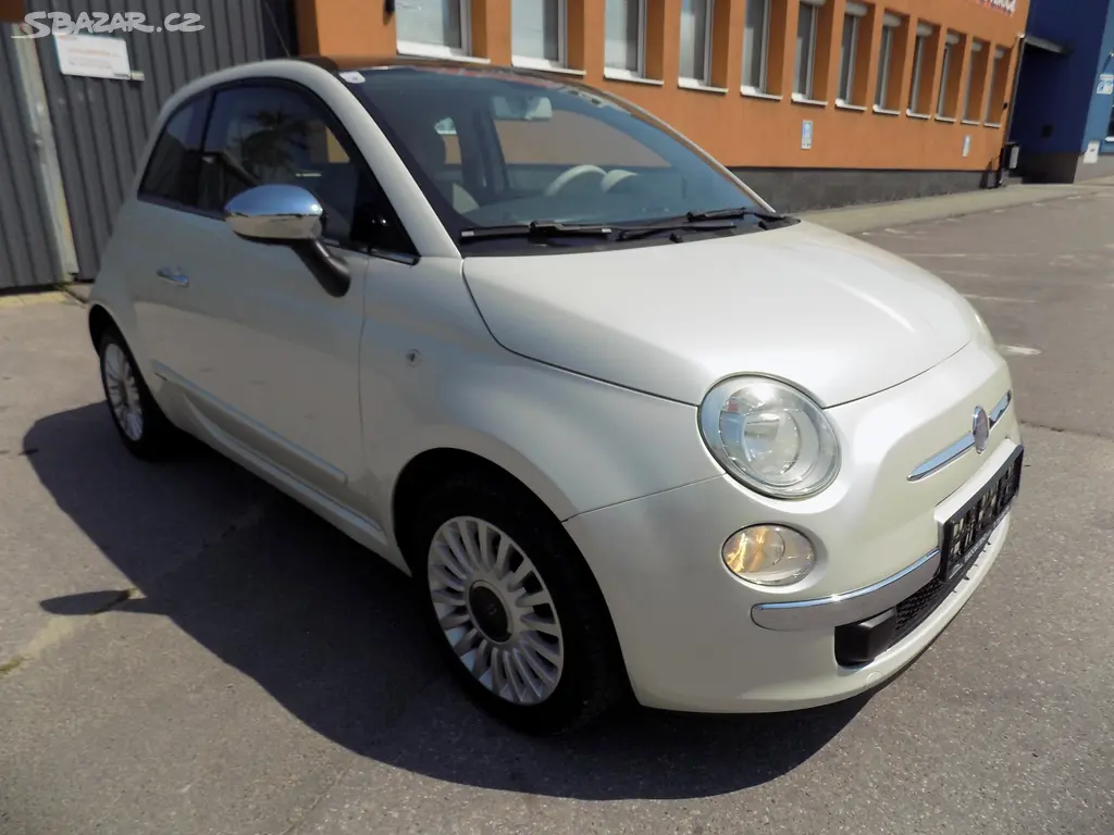 Fiat 500 1.2I 51 KW LOUNGE AUTOKLIMA PANORAMA - fotka 2
