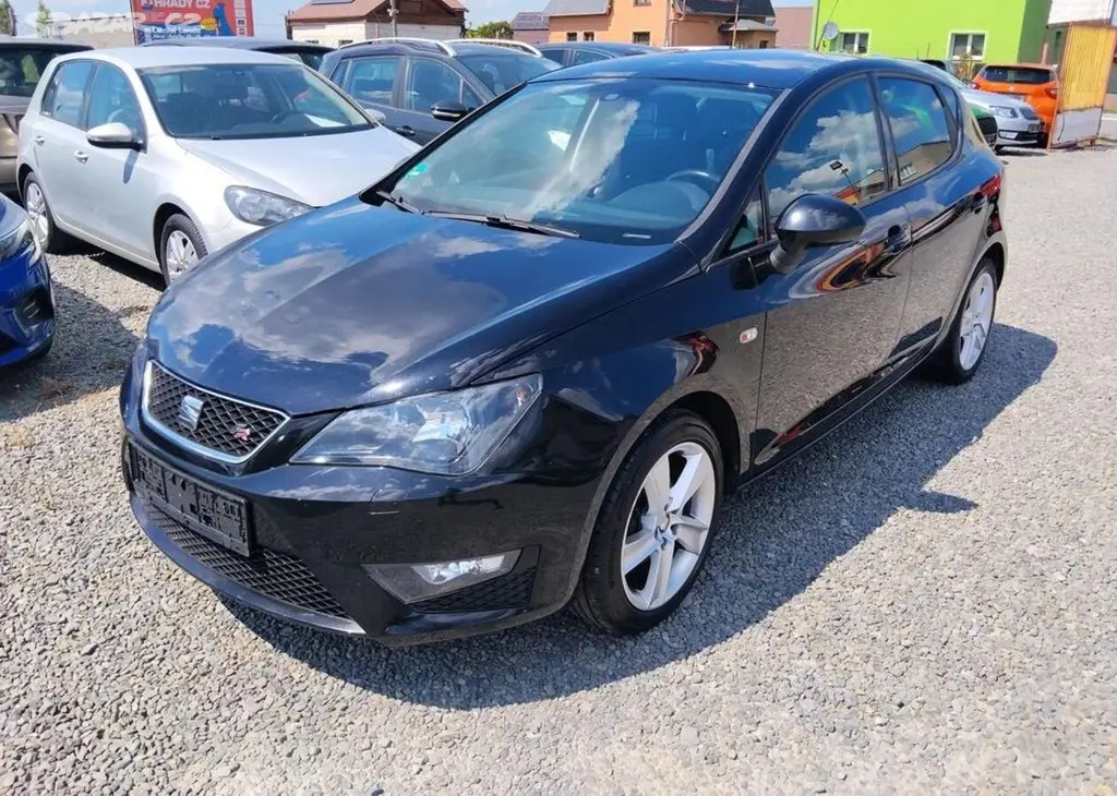 Seat Ibiza FR 1.2 TSI Výhřev. sed., Klima benzín - fotka 2