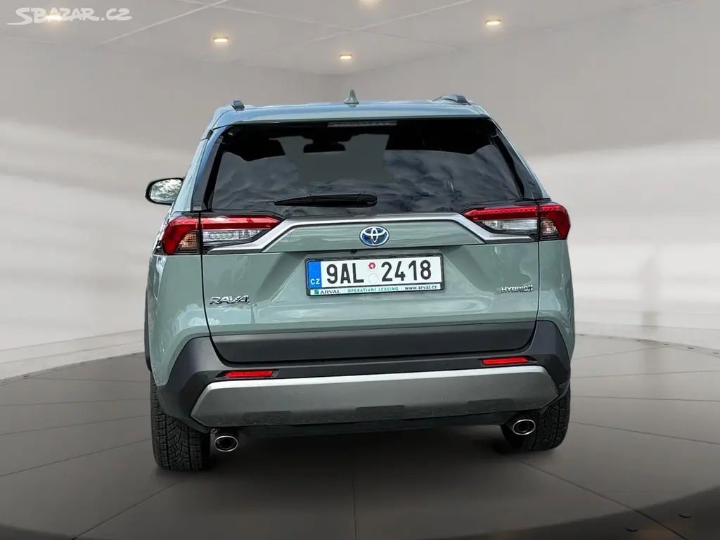 Toyota Rav4, COMFORT 2.5 HYBRID 131kW 4WD - fotka 5