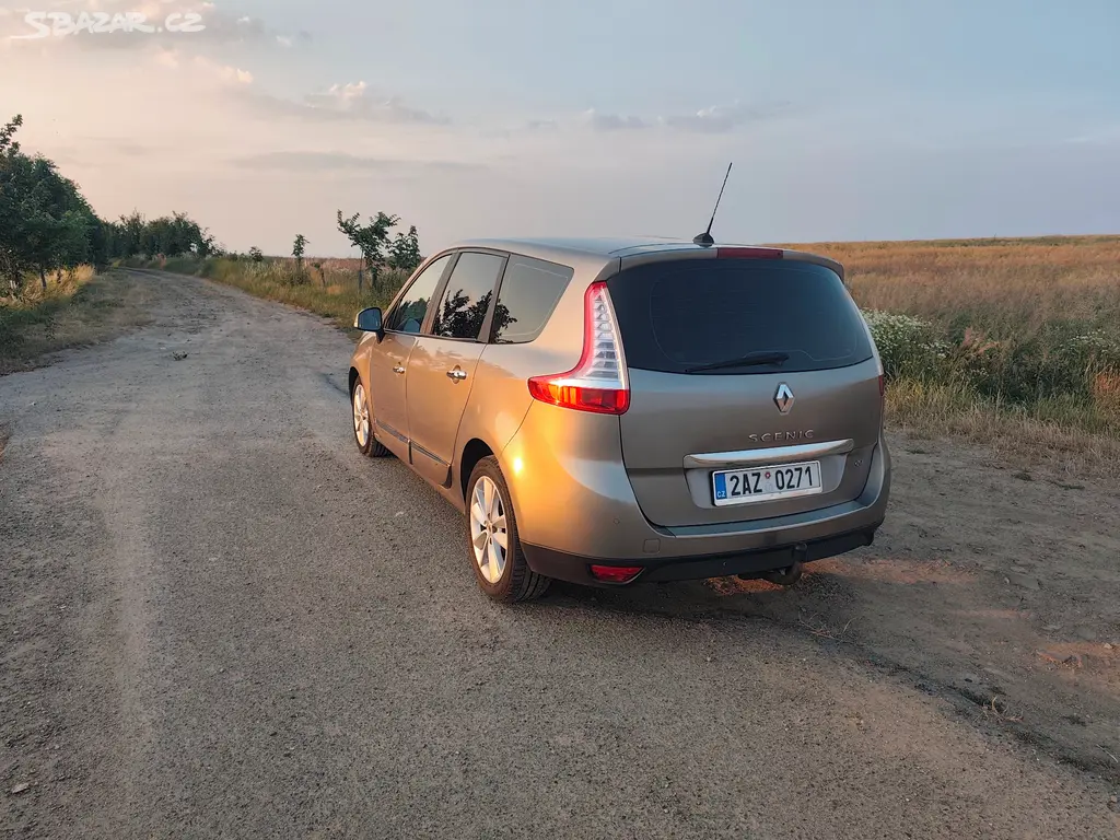 Renault Grand Scenic 3 1.6dci 96kw 2012 - fotka 4
