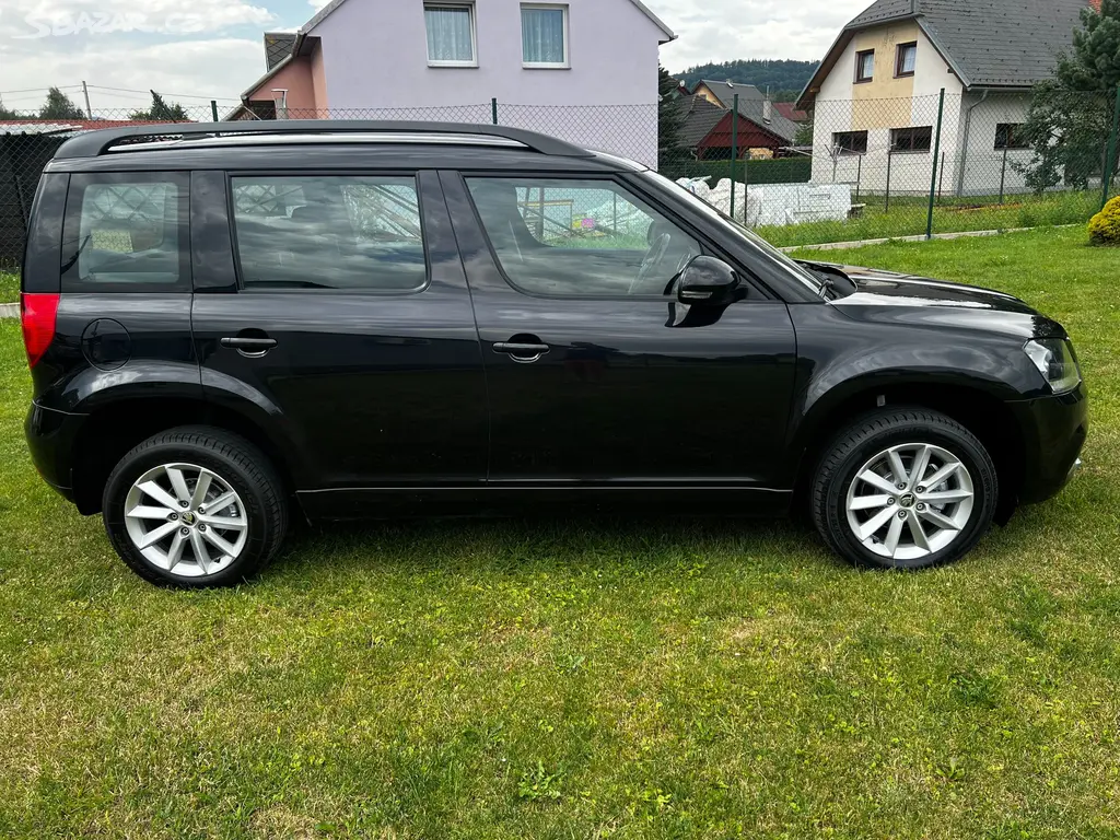 Škoda Yeti 1.2TSi ACTIVE NAVI TAŽNÉ ZAŘ. LITÁ KOLA - fotka 4