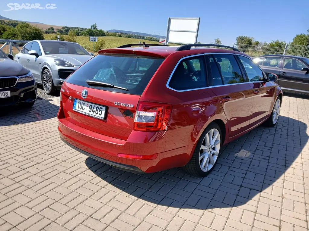Škoda Octavia 2,0 TDI DSG - fotka 5