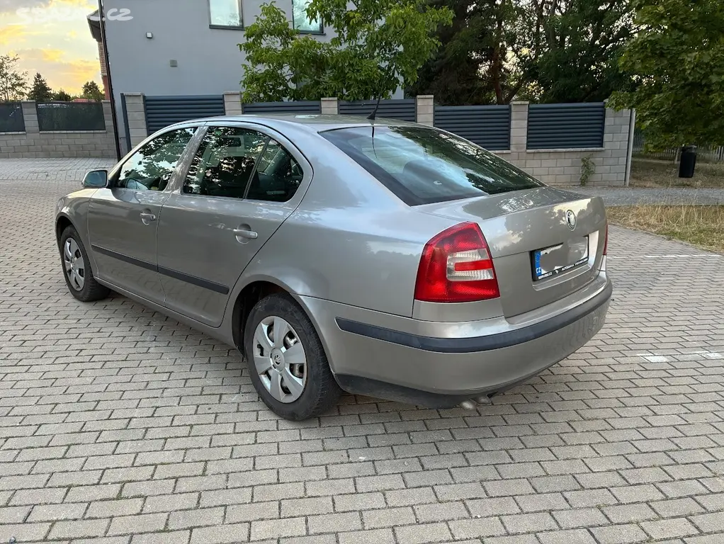 ŠKODA OCTAVIA 1,9 TDI, 77kW, manuál, r.v. 2008 - fotka 3