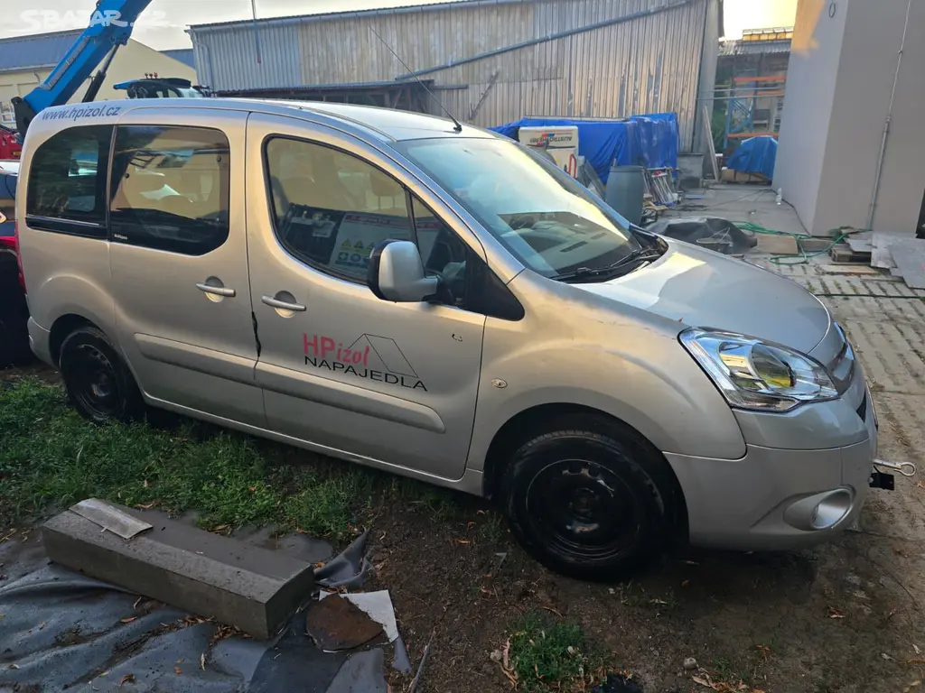 Citroën Berlingo 1.6 HDi - vada motoru - fotka 4