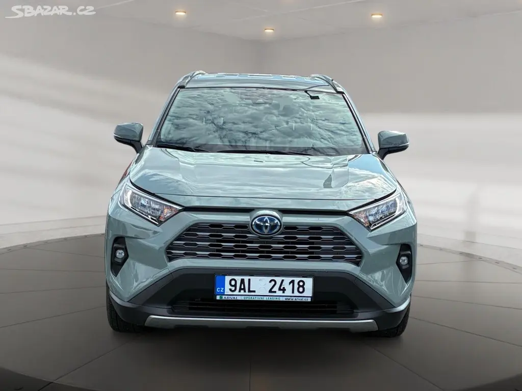 Toyota Rav4, COMFORT 2.5 HYBRID 131kW 4WD - fotka 2