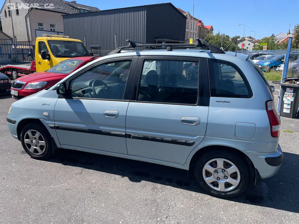 HYUNDAI MATRIX 1.6i 16V 76KW 1 Majitel ČR 2008 - fotka 5