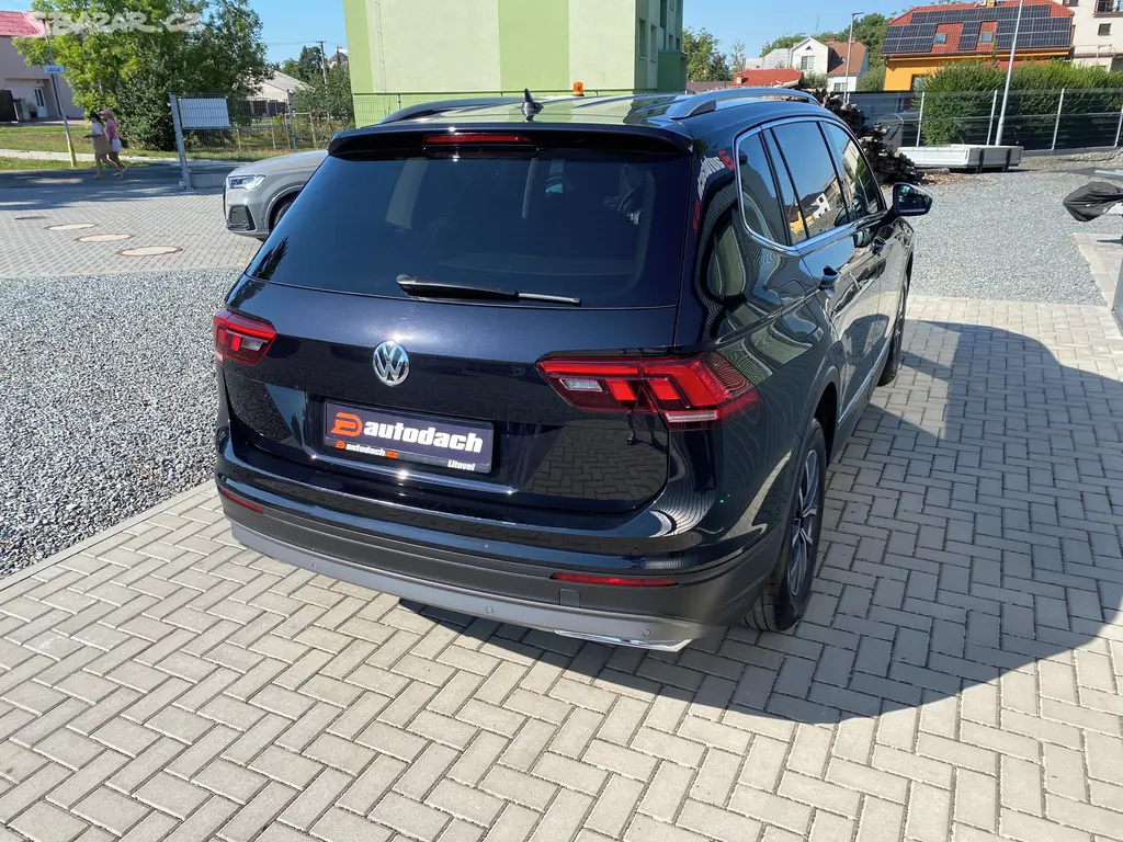 Volkswagen Tiguan Allspace, 1.4TSI 110KW -ALLSPACE- DPH - fotka 5