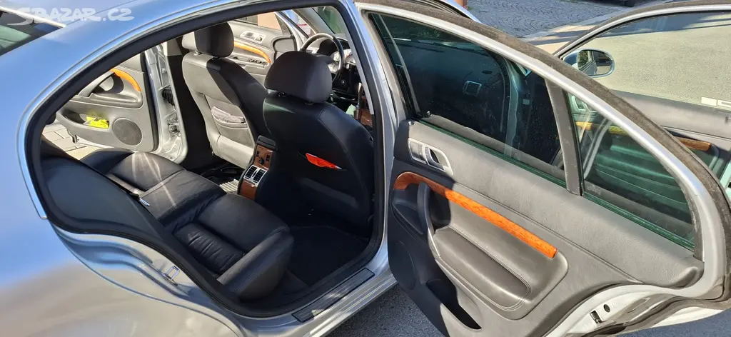 Škoda SUPERB 2.0 TDI PD Elegance - fotka 3