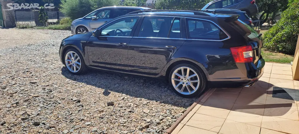 Škoda Octavia 2.0 TDI RS 135kW 1.MAJ - fotka 3