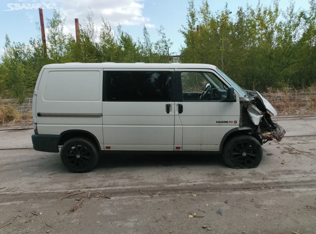 VW TRANSPORTER T4 2.5TDI 75KW 6 MÍST 2003 TZ 2500 - fotka 2