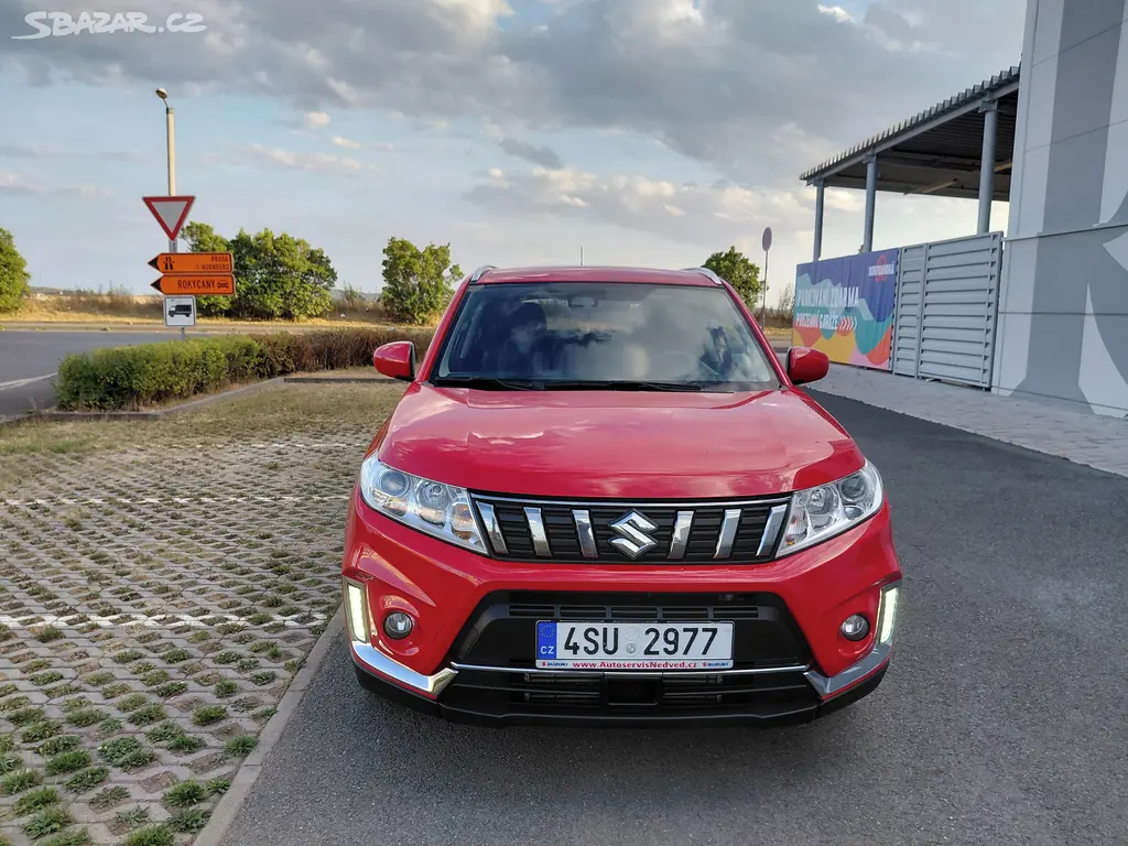 Suzuki Vitara, 1.4 103KW 4x4 1MAJ,VELMI PĚKNÁ - fotka 2