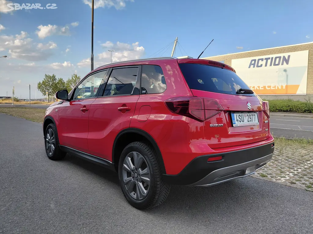 Suzuki Vitara, 1.4 103KW 4x4 1MAJ,VELMI PĚKNÁ - fotka 5