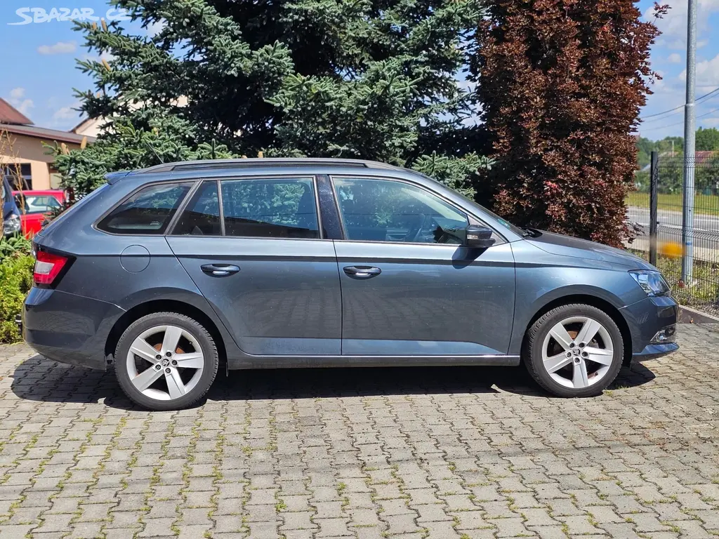Škoda Fabia III Combi 1.0 TSi 70 kW [telefon skryt] km - fotka 4