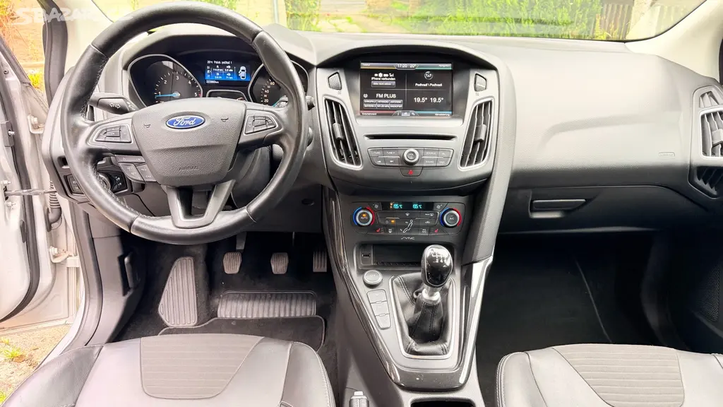 Prodám Ford Focus 2.0 tdci 150 koní Facelift - fotka 6