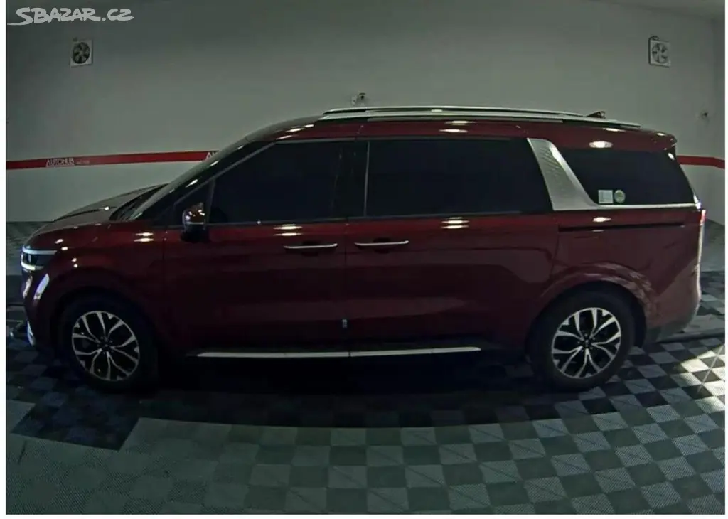 Kia Carnival 2.2- VŮZ NA CESTĚ - fotka 6