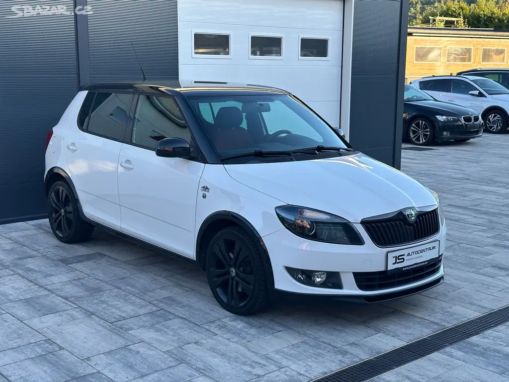 Škoda Fabia 1.2i TSI 105PS Monte Carlo - fotka 3