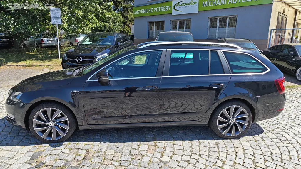 Škoda Octavia - fotka 4
