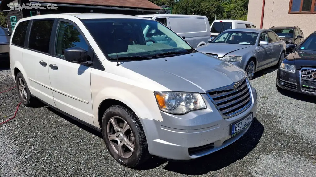 Chrysler Town & Country, LPG tažné automat 7 míst 3.3V6 - fotka 5