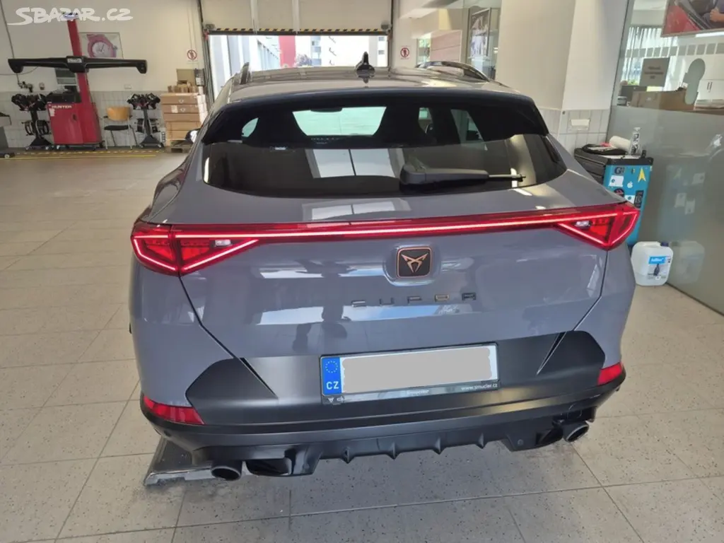 Cupra Formentor VZ 2.0 TSi/180kW - DSG Tribe - fotka 5