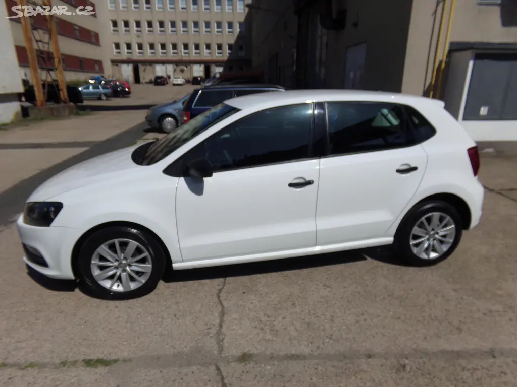 Volkswagen Polo, 1.0 MPi FAMILY - fotka 2