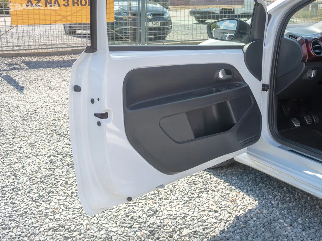 Volkswagen up! G T I ! - fotka 5