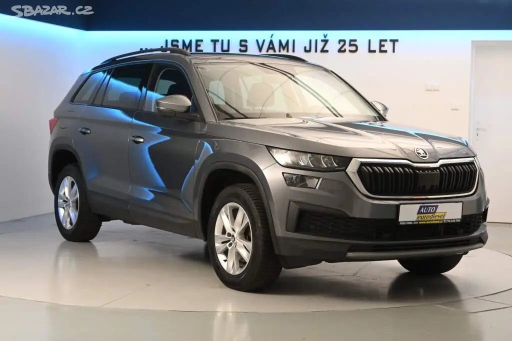 Škoda Kodiaq, 2.0 4x4 LED DSG VIRTUAL Kamera - fotka 4