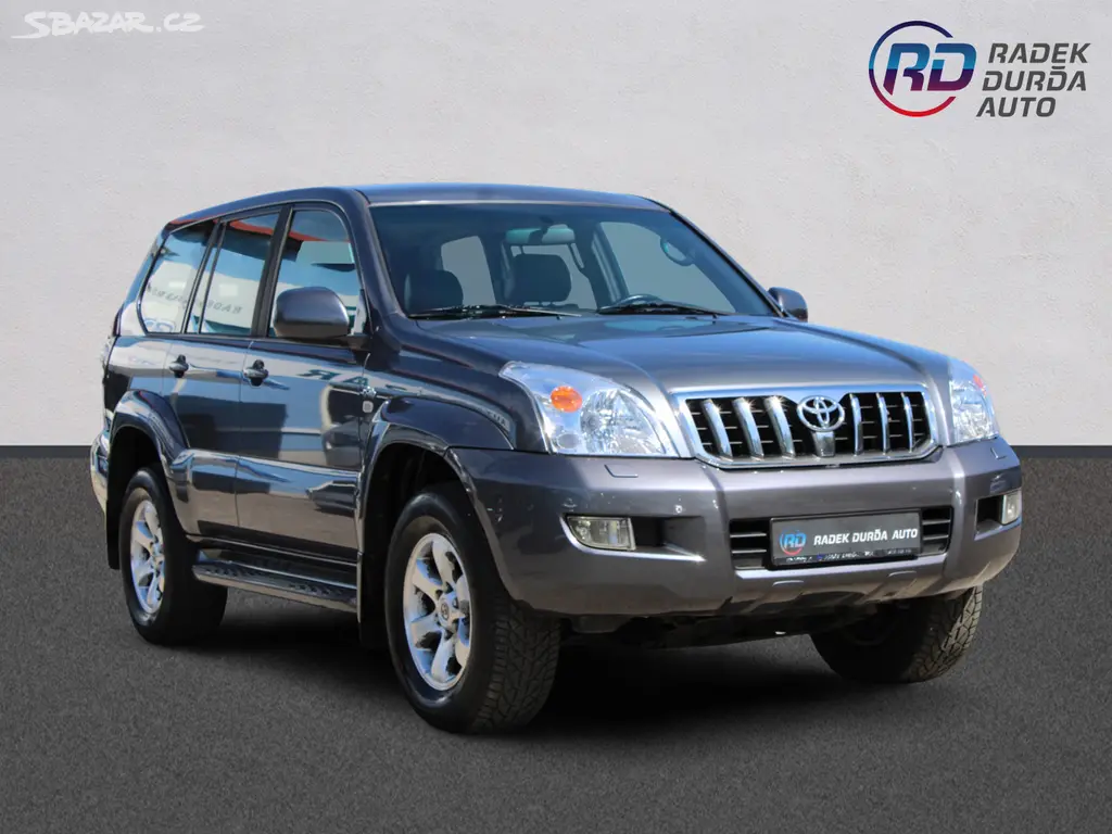 Toyota Land Cruiser 3,0 D-4D ČR,4x4,A/T,8MÍST,2007 - fotka 3