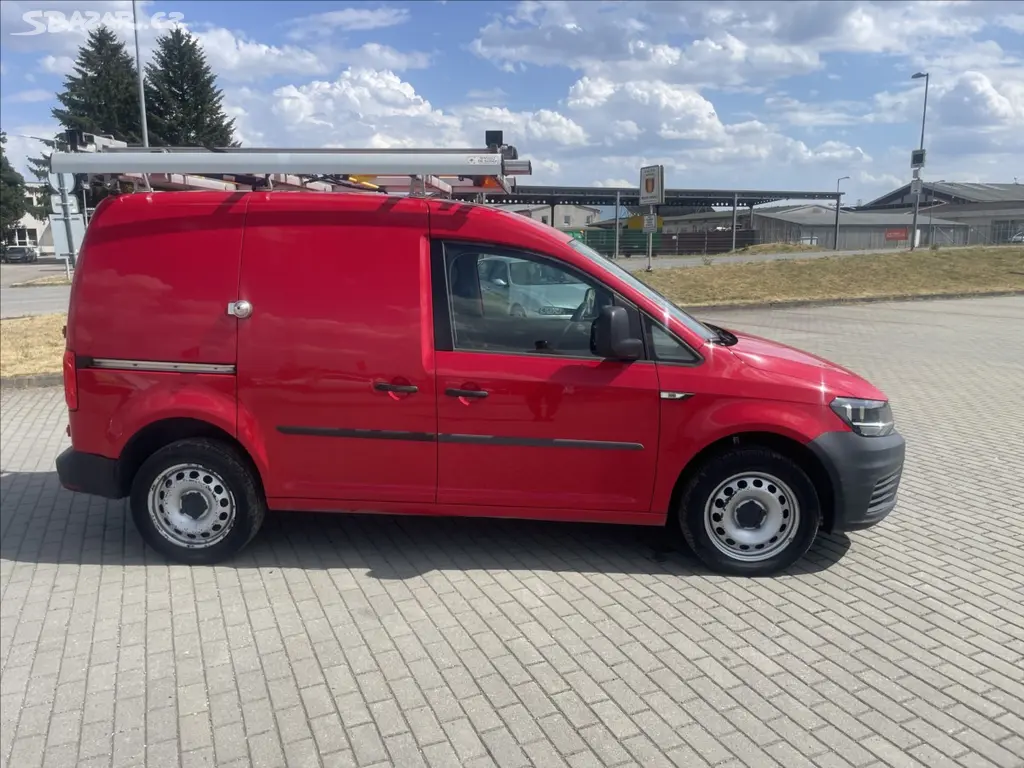 VW CADDY 2,0TDI 81kw 4-MOTION Klima 2016 DPH EON - fotka 4