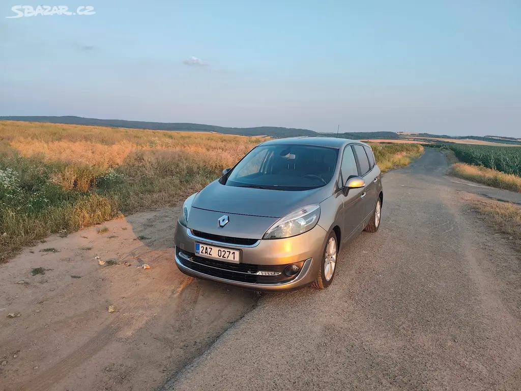 Renault Grand Scenic 3 1.6dci 96kw 2012 - fotka 6