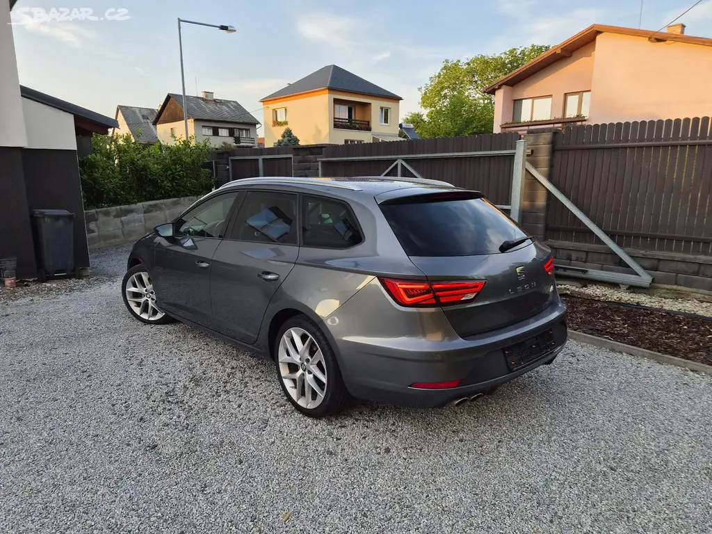 Seat Leon ST FR 2.0 TDi 110kW Facelift FULL LED - fotka 3